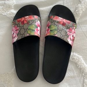 Gucci Blooms Slides.  Size 42 (US 11)